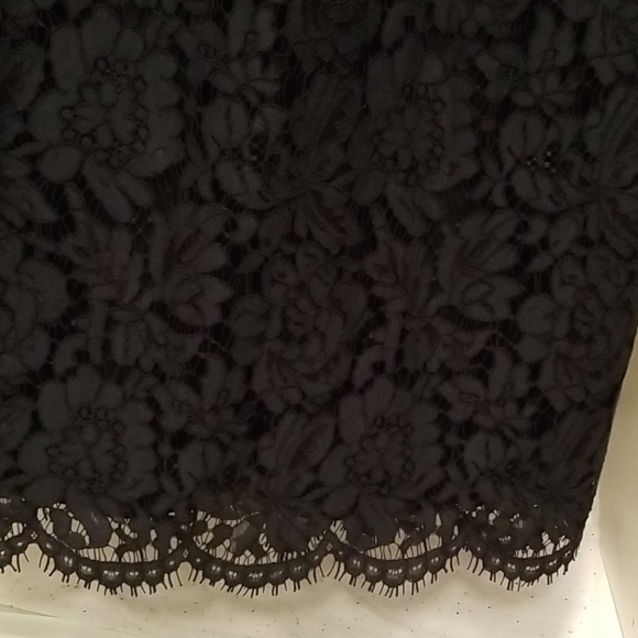 Evening dress - Picture 3 of 3